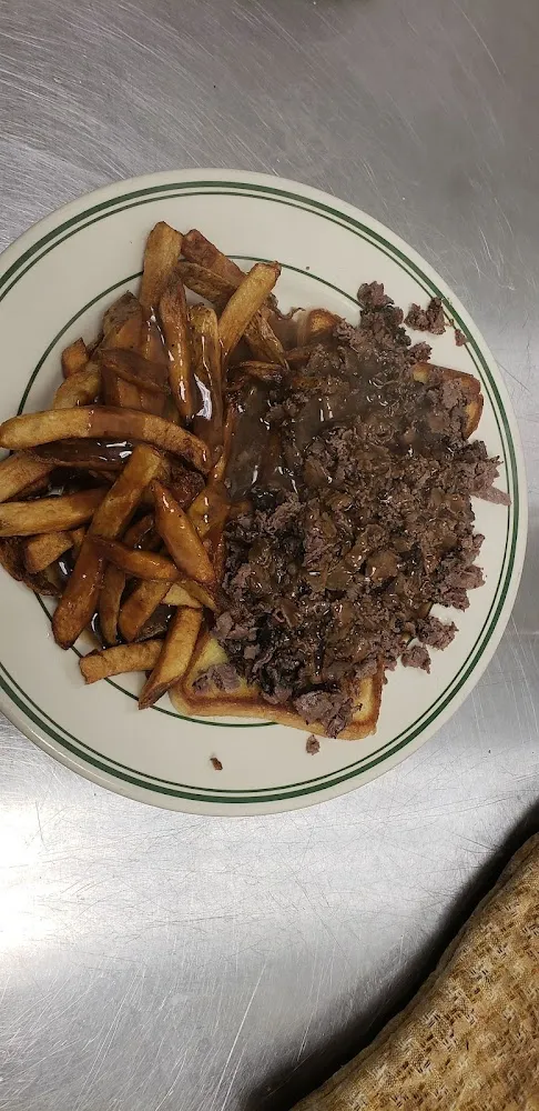 Hot Roastbeef with Gravy Fries